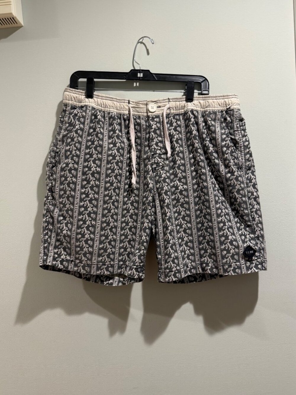 TCSS Critical Slide Society Kahuna Board Shorts Size 38